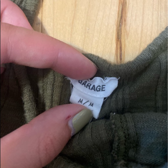 Garage Cropped Top - Picture 4 of 4